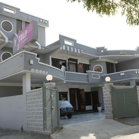 Tulip Guest House 阿伯塔巴德 外观 照片