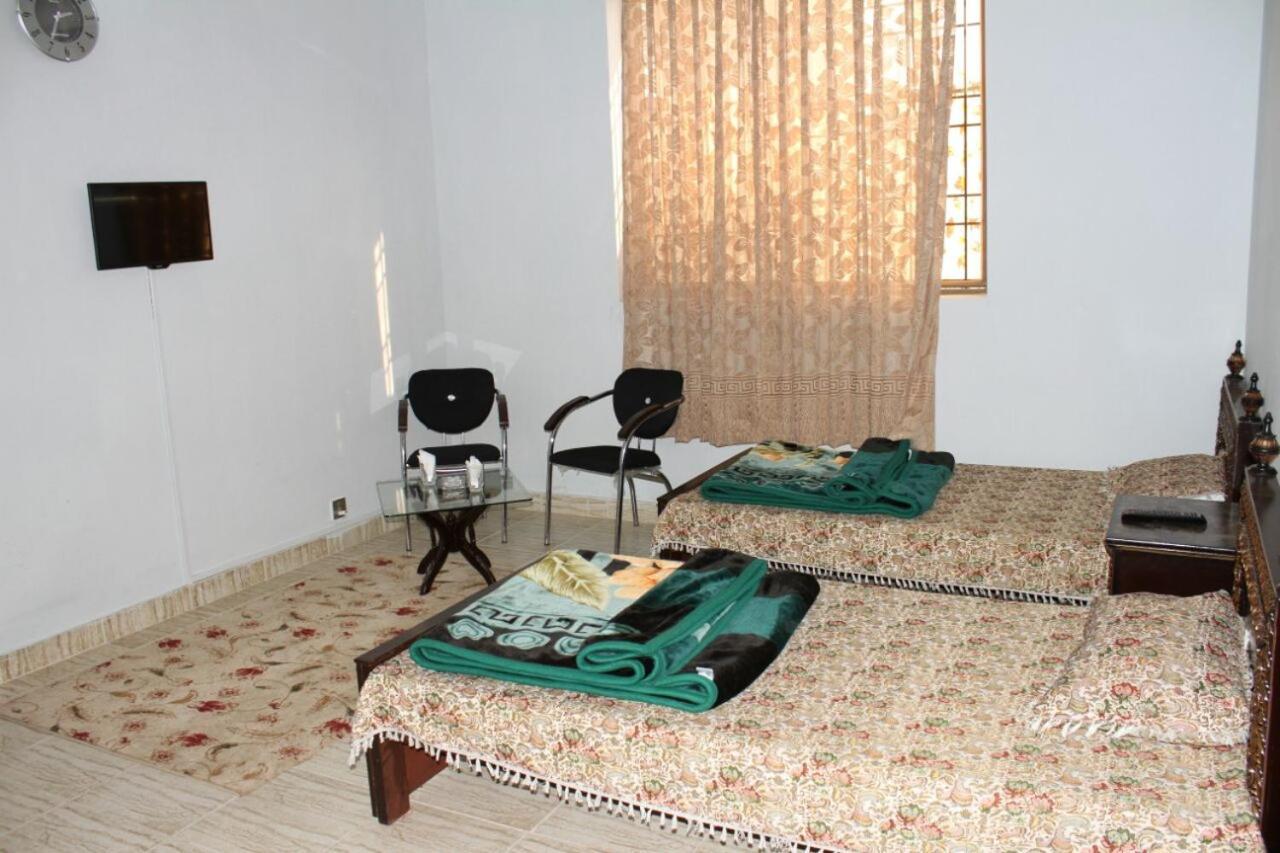 Tulip Guest House 阿伯塔巴德 外观 照片