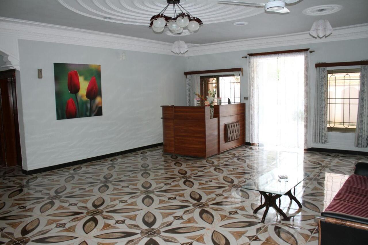 Tulip Guest House 阿伯塔巴德 外观 照片